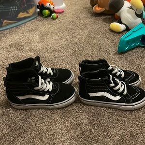 toddler boy Vans